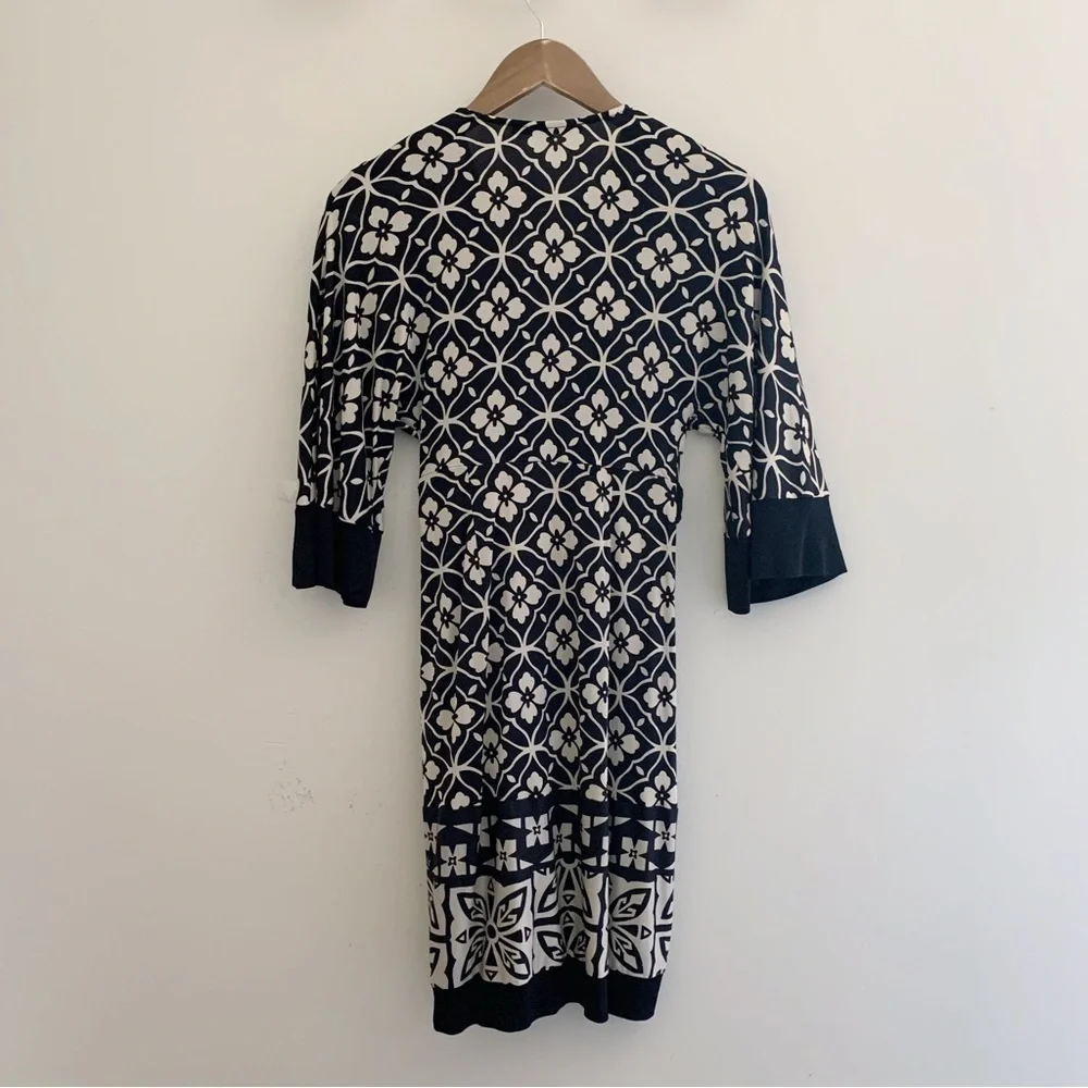 Hale Bob Deep V Neck Floral Silk Dress Small Cocktail LBD - Picture 4 of 8